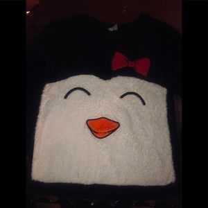 Cat &Jack fluffy penguin shirt sweater size 10/12